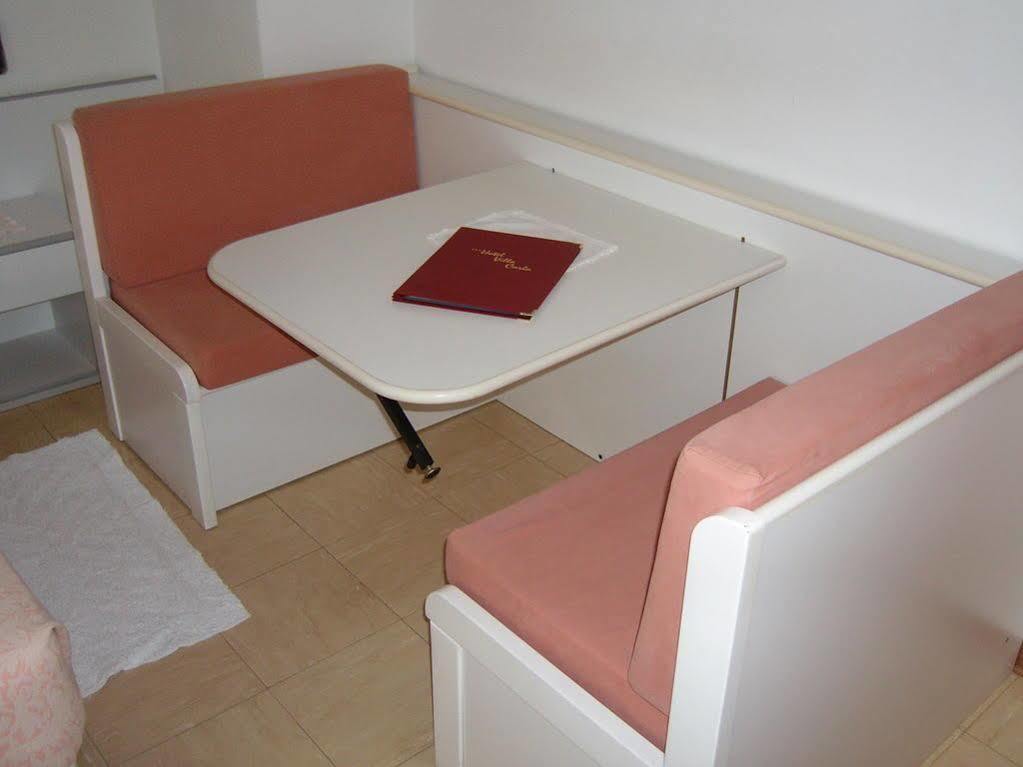 Hotel Villa Carla Γκράντο Εξωτερικό φωτογραφία
